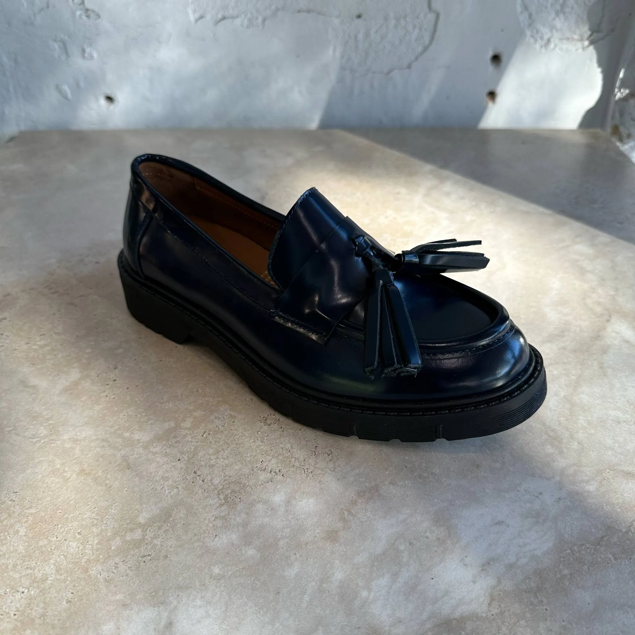 Wave 45813 Navy