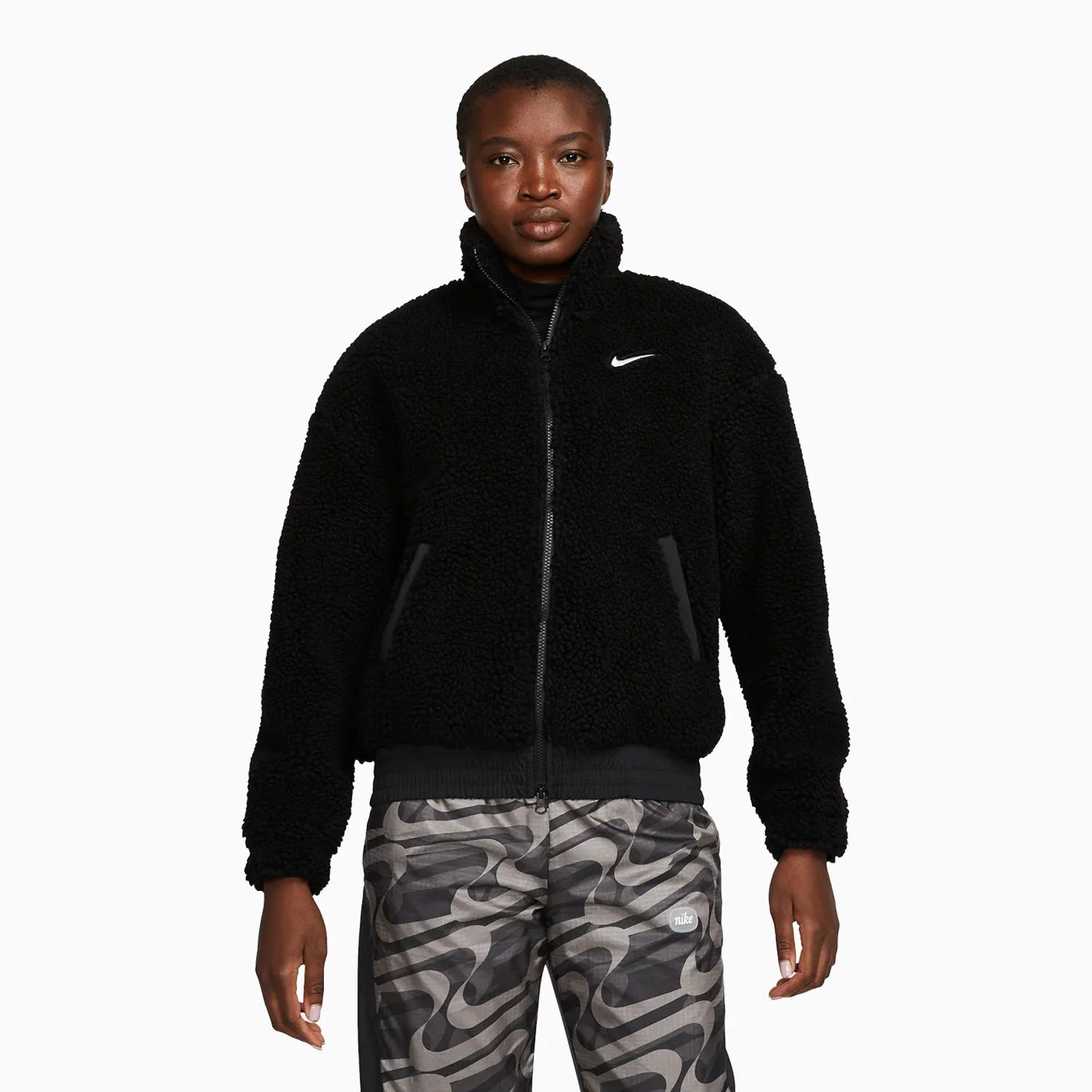 Women's Sportswear Swoosh Outfit