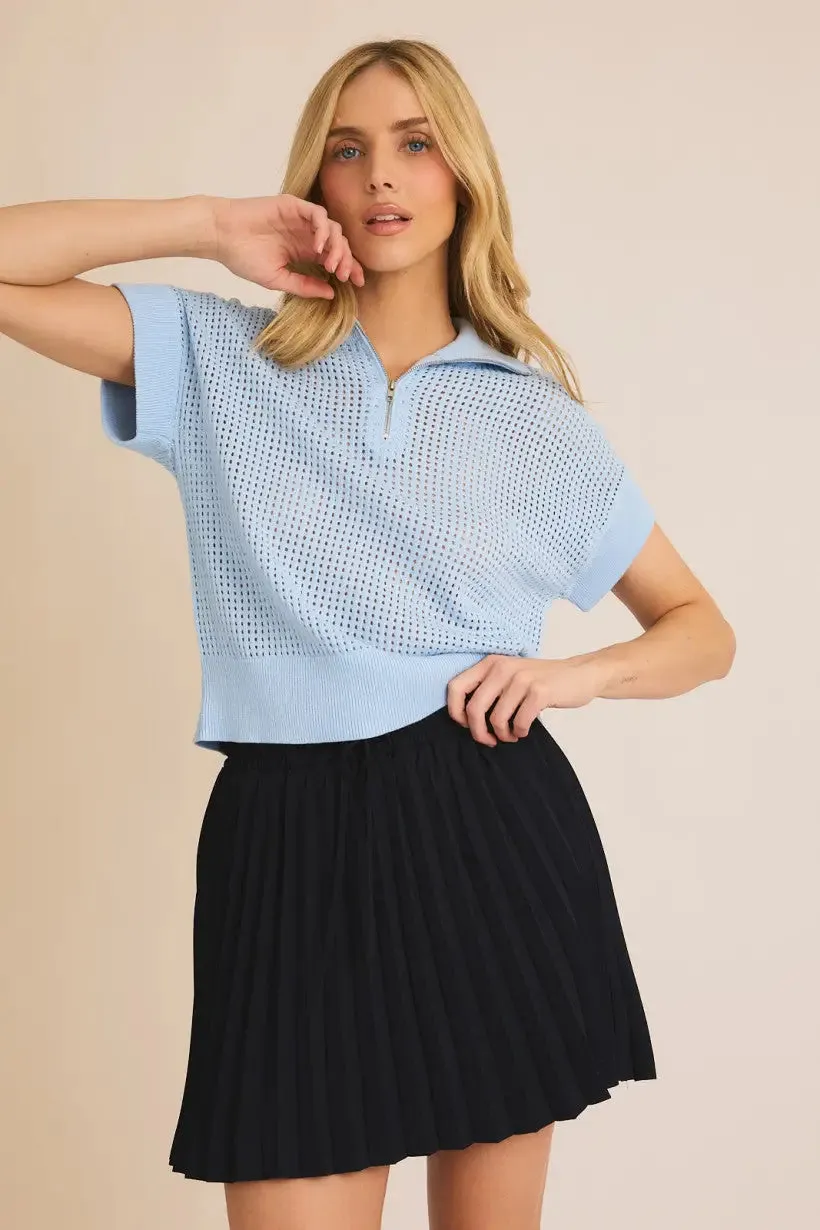 ZIP UP SHORT SLEEVE SWEATER TOP